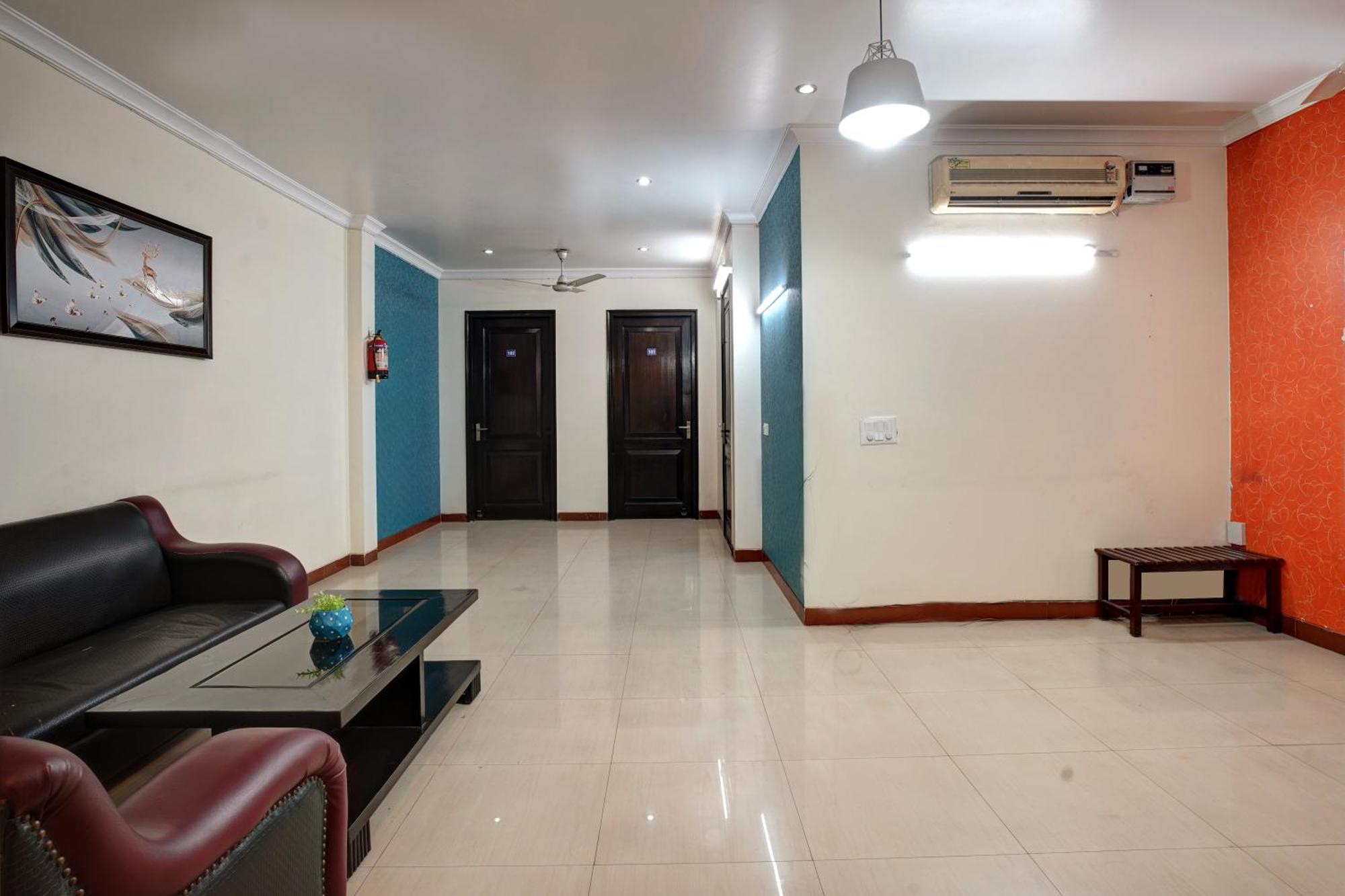 Nexhub Stay - Huda City Centre Gurgaon Exterior photo